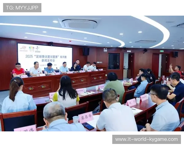 足球联赛在青训中加强国际交流项目促进理念互通,国家关于足球特色学校跟足球青训机构合作的文件 足球联赛在青训中加强国际交流项目促进理念互通,国家关于足球特色学校跟足球青训机构合作的文件